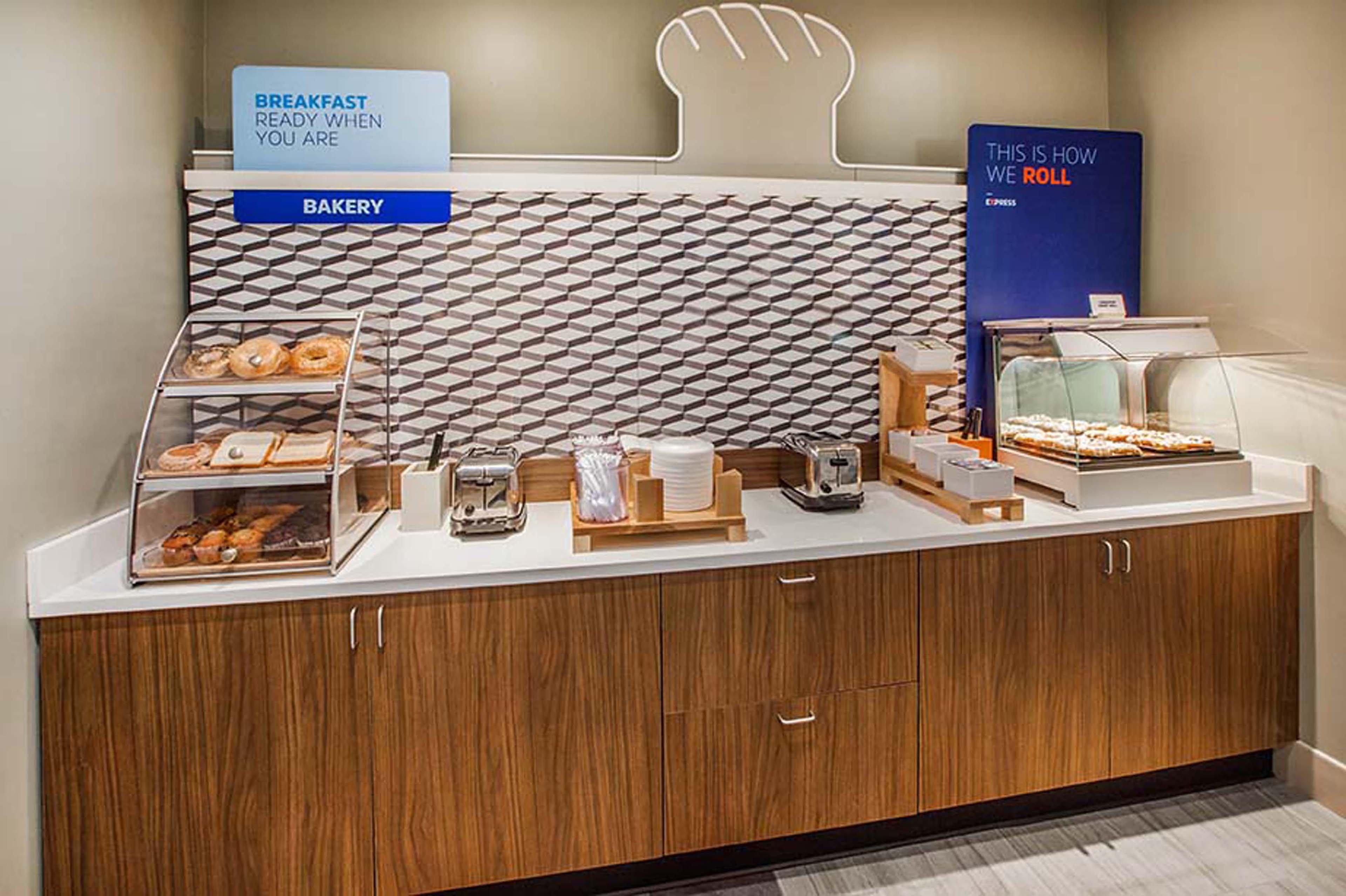 Holiday Inn Express & Suites Amarillo By Ihg Ngoại thất bức ảnh